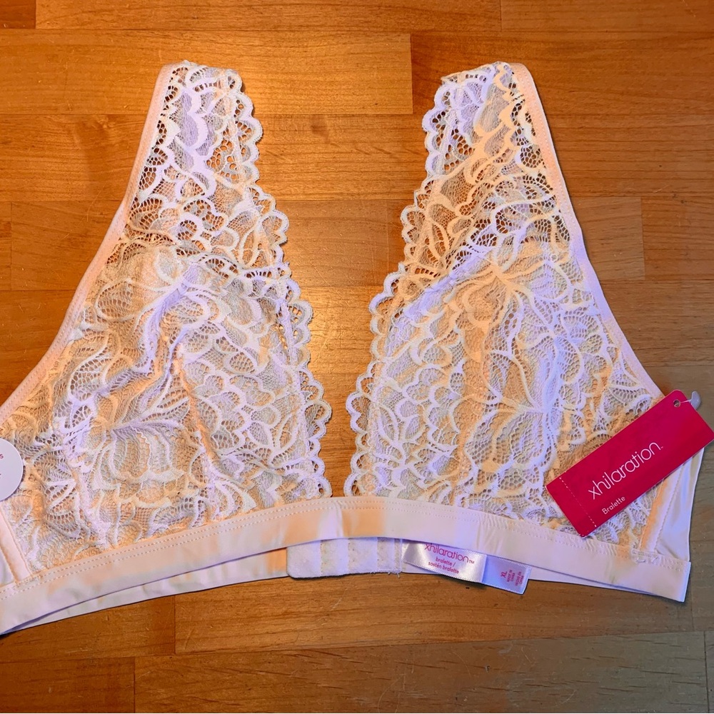 NWT Xhilaration Peachy Pink Lace Bralette